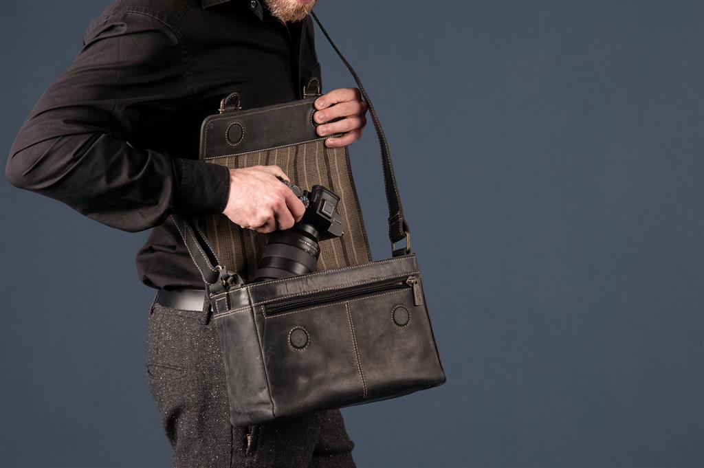 Leder Schultertasche Trafalgar vintage black